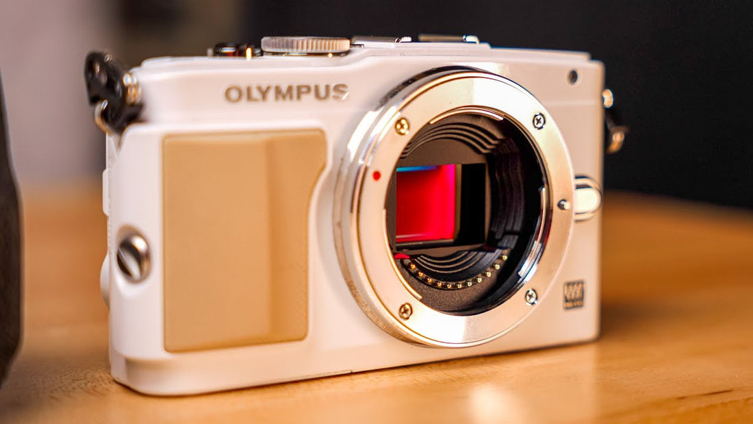 Olympus E-PL5 In 2025: $200 Pocket Sized Beast!